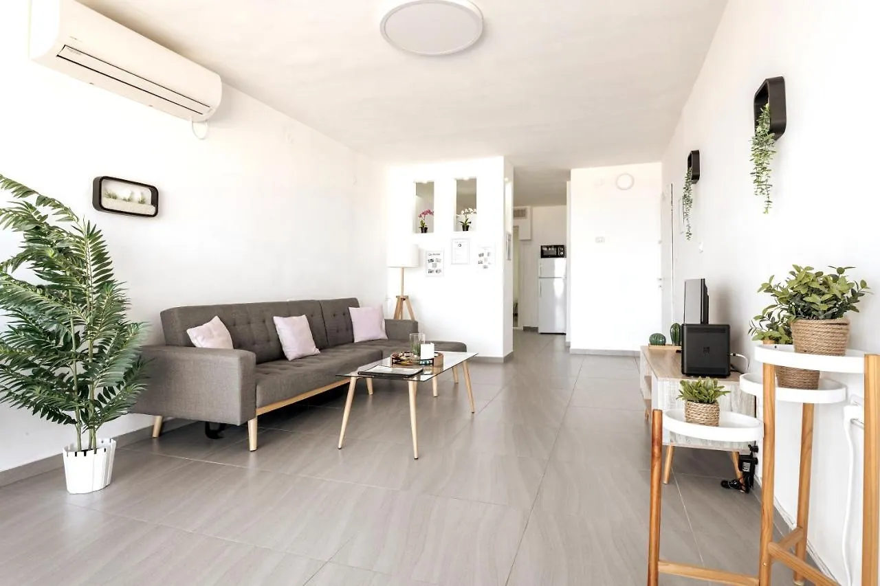 Abbas Bayview Apartment Haifa
