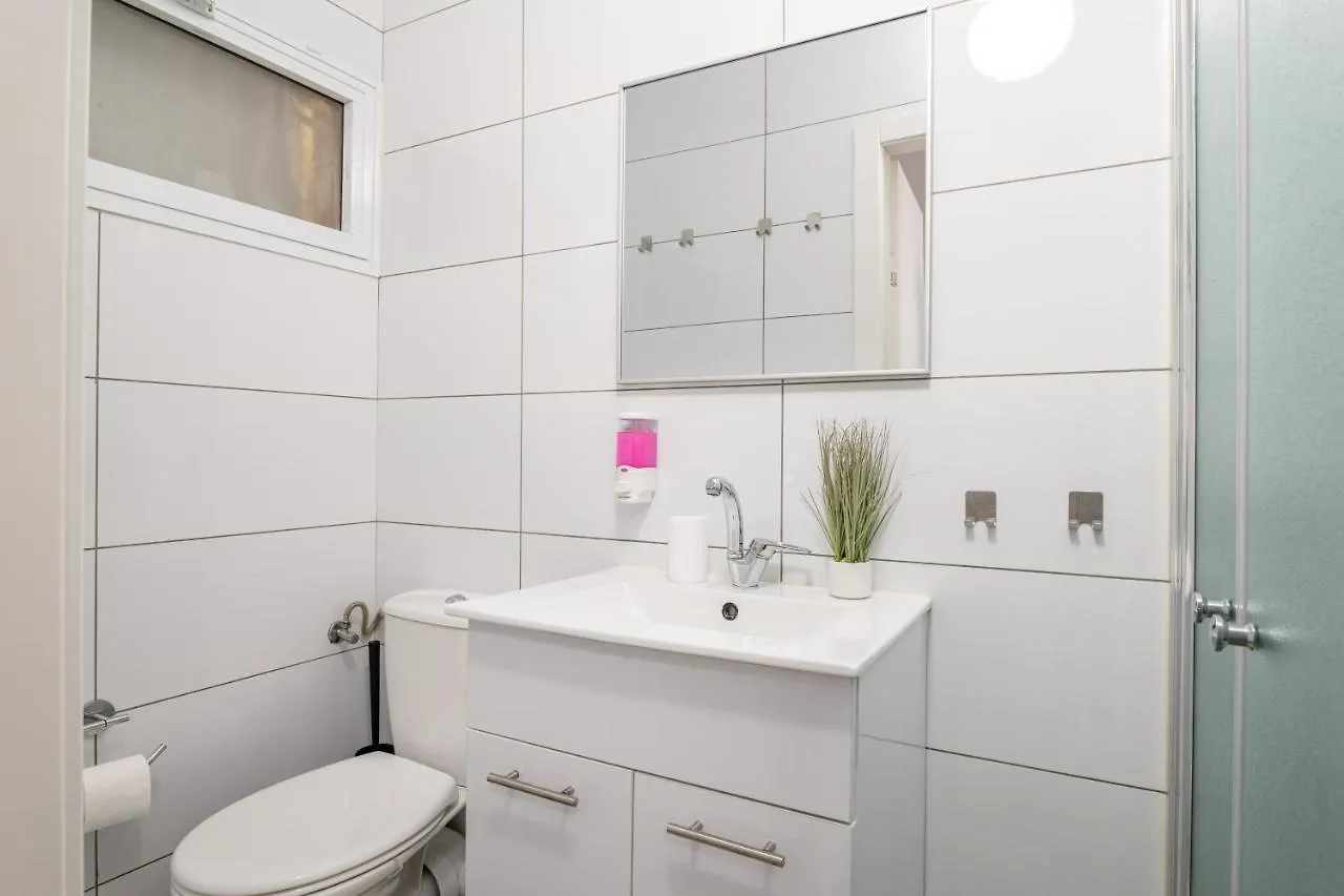 Abbas Bayview Apartment Haifa